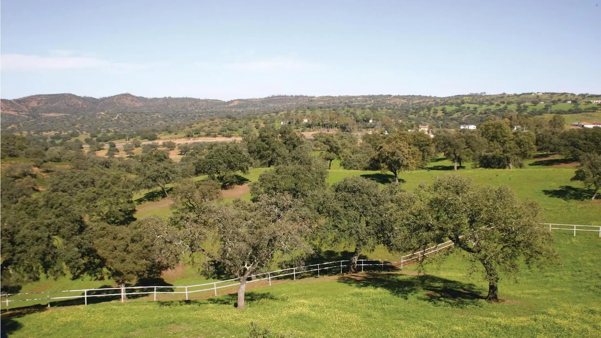 4 Bedroom Beautiful Home In El Garrobo Spain