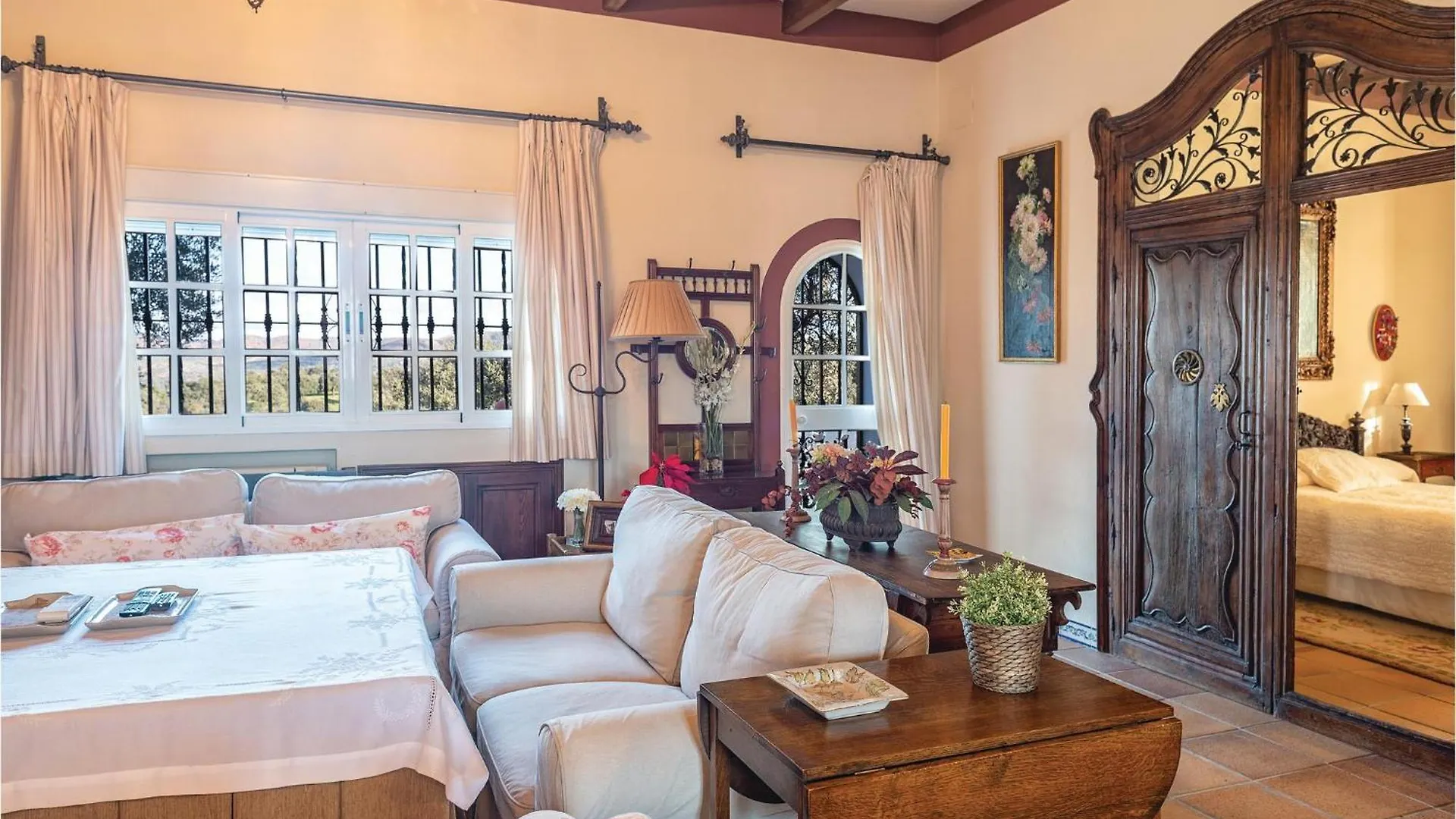 Holiday home 4 Bedroom Beautiful Home In El Garrobo